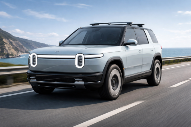 2026 Rivian R2曝光：会成为Model Y最大对手吗